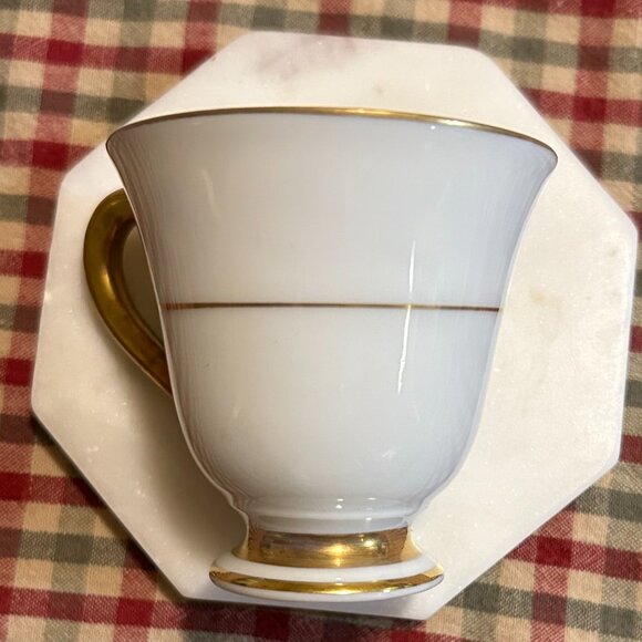 Vintage Czechoslovakia Teacup & Saucer - Holds Two Ounces of Liquid - Picture 7 of 7